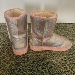 Girls Ugg Boots - Classic II Glitter